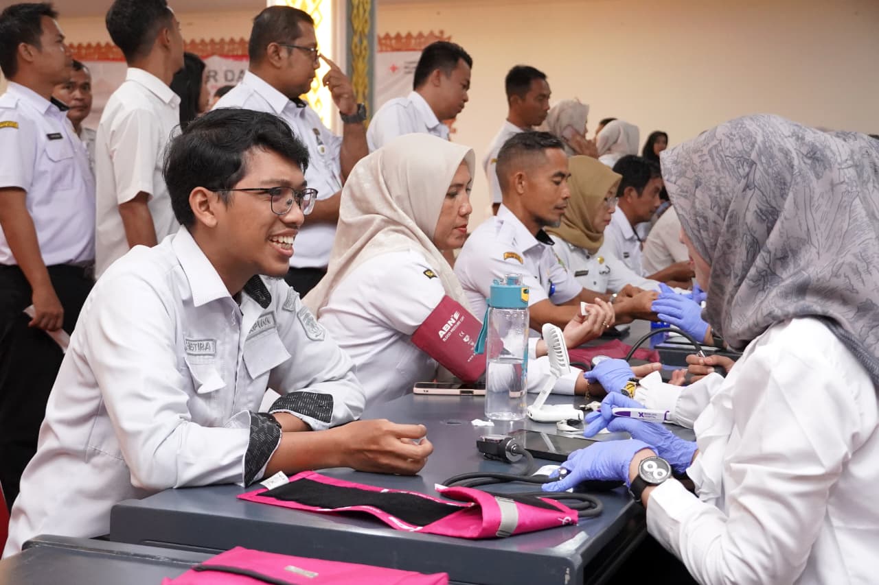 Ratusan ASN Pemprov Lampung Donorkan Darah Untuk Sesama di Momen Kemerdekaan